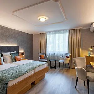 Westend An Der Messe Отель